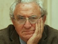 АНЖЕЛ ВАГЕНЩАЙН на 95 години